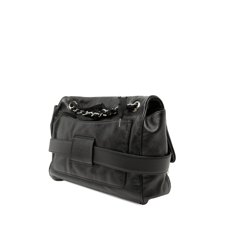 Medium Leather Modu Shoulder Bag - Image 2