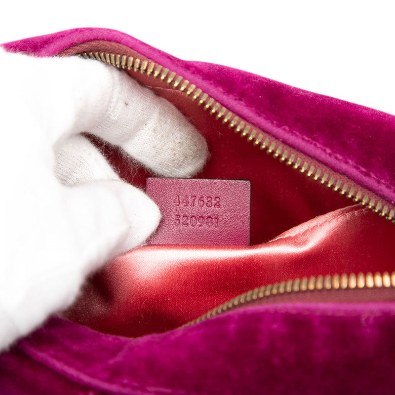 Small GG Marmont Matelasse Velvet Crossbody - Image 6