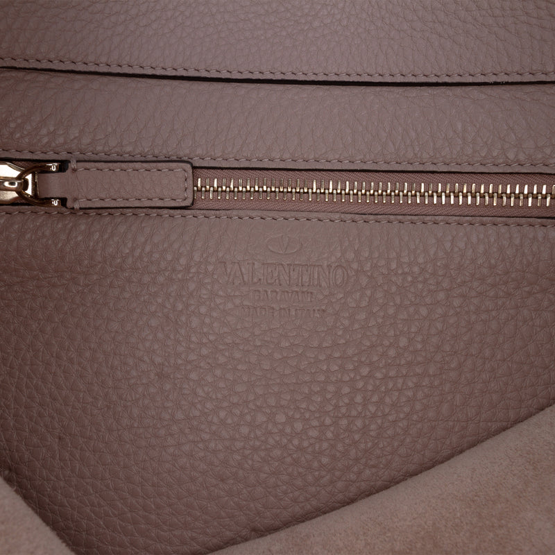 Small Grainy Calfskin Rockstud Flip Lock Messenger Bag - Image 5