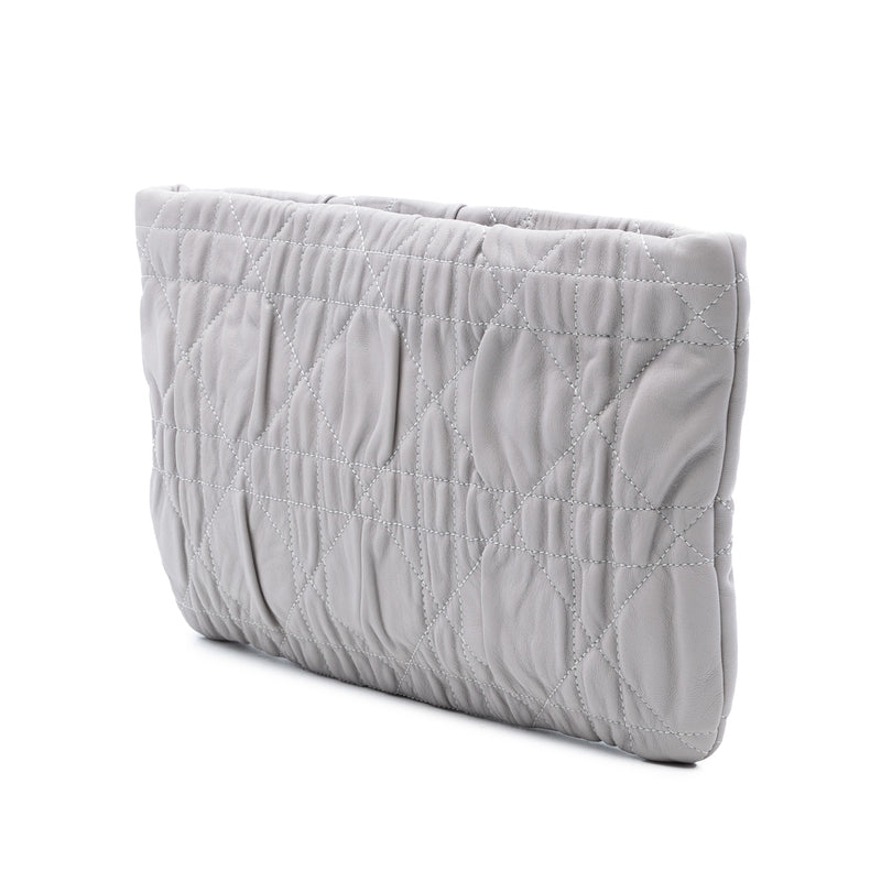 Calfskin Cannage Rose Clutch - Image 2