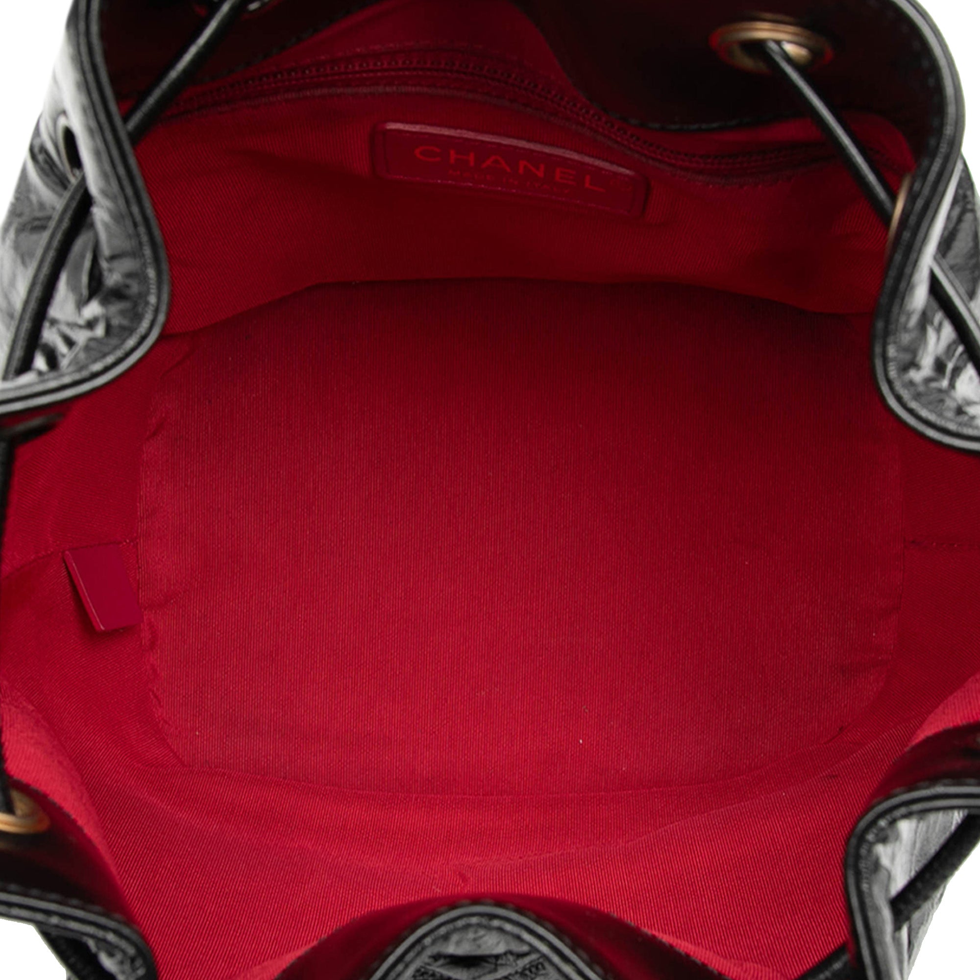 Shiny Aged Calfskin CC Chain Drawstring Bucket Bag - Image 4