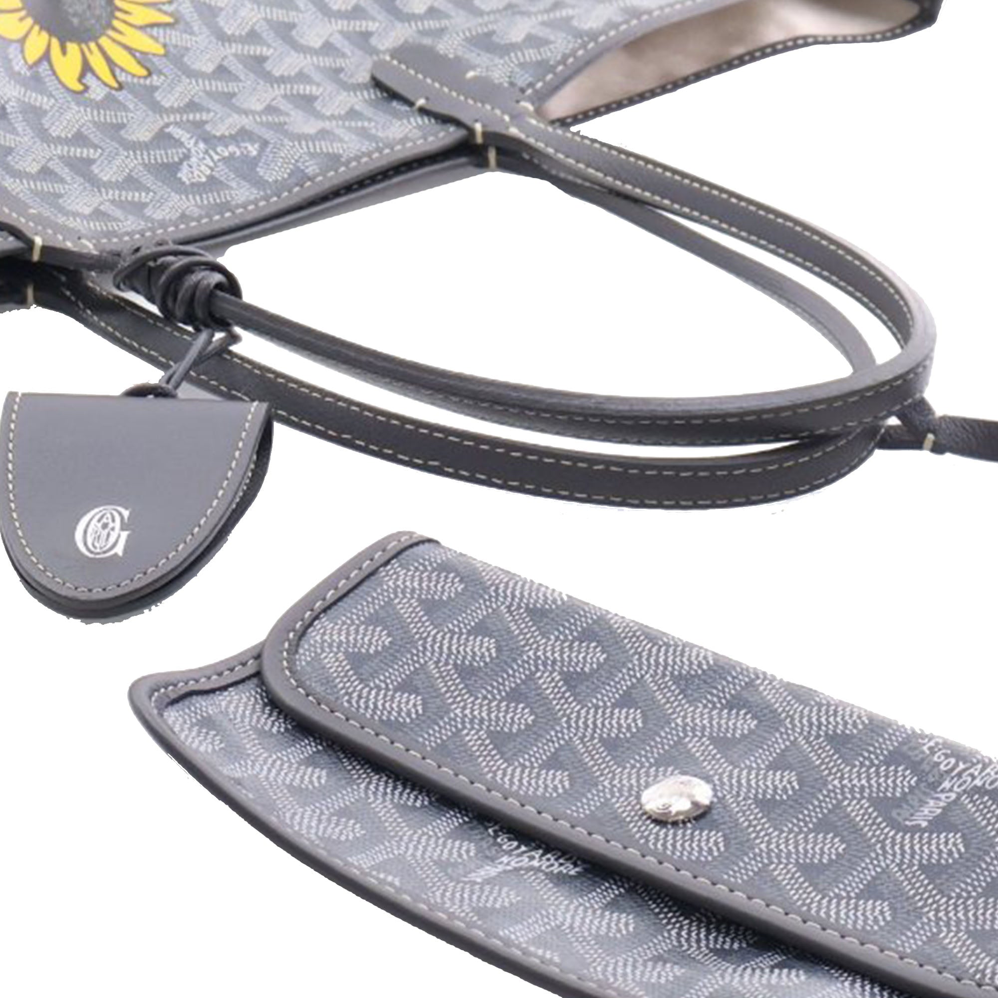 Goyardine Dog and Sunflower Saint Louis PM - Image 14