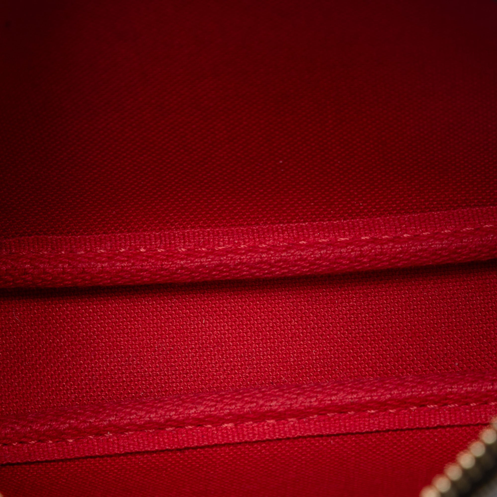 Damier Ebene Mini Pochette Accessoires - Image 4