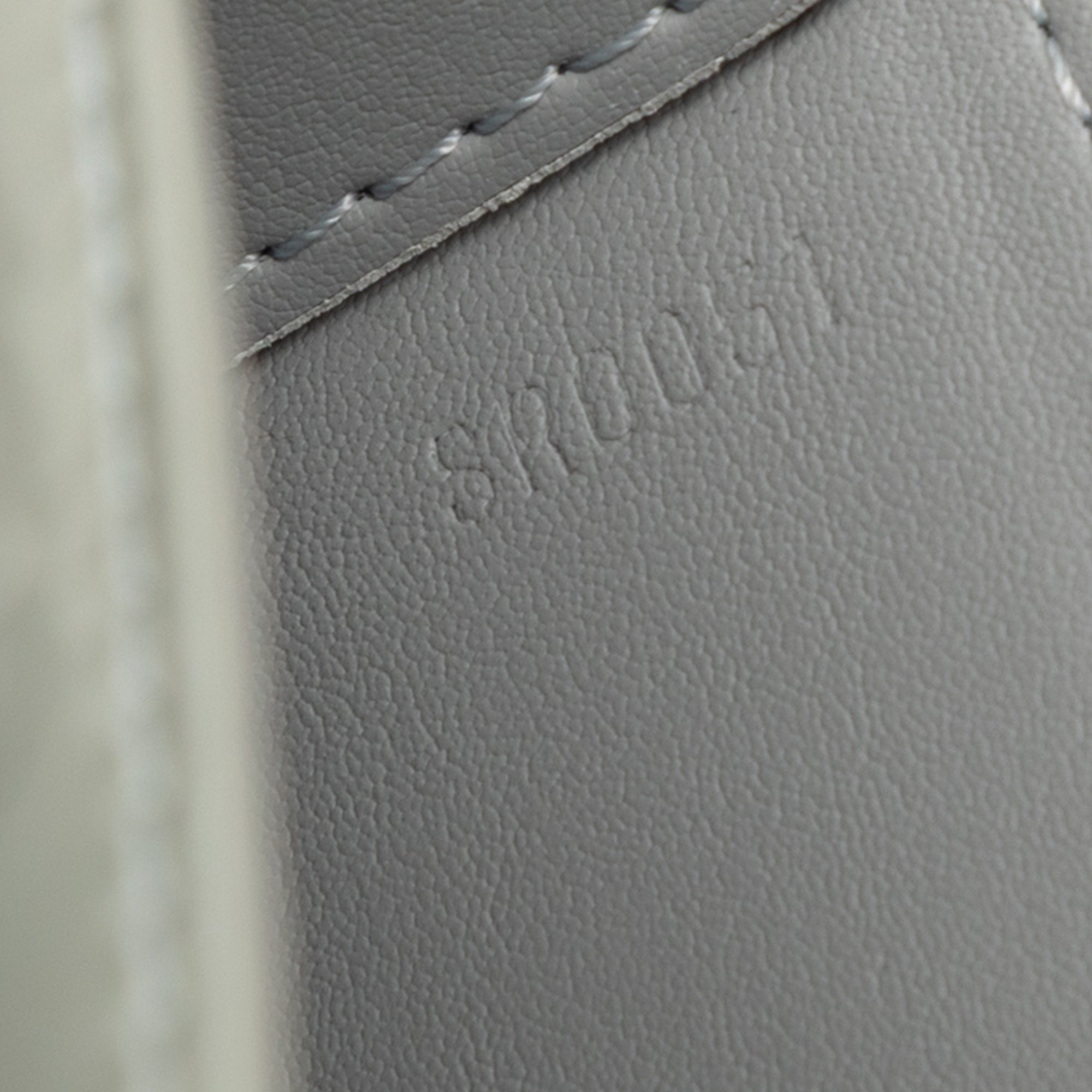 Monogram Vernis Christie GM - Image 6