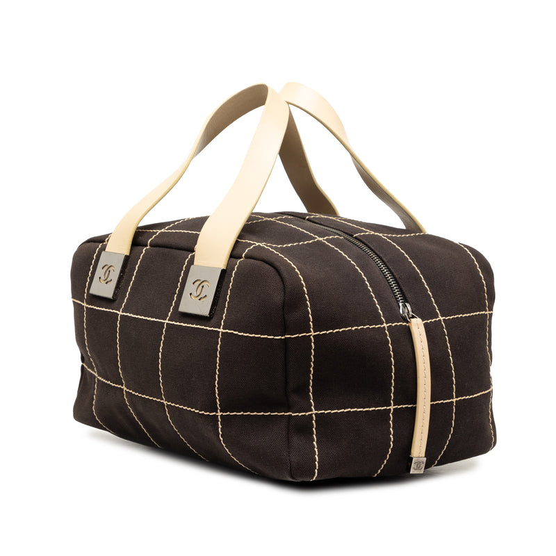 CC Chocolate Bar Canvas Wild Stitch Boston Bag - Image 2