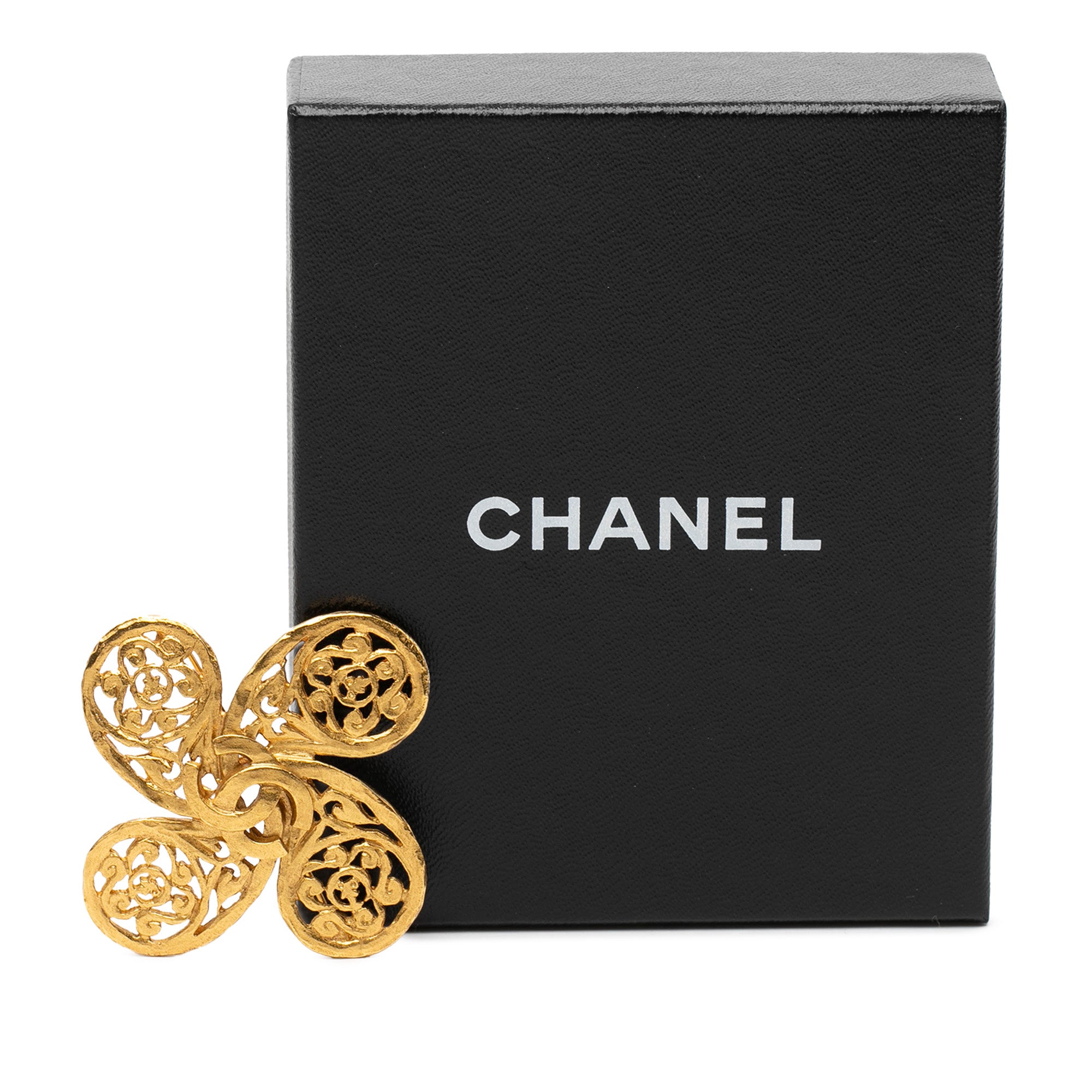 Gold Plated CC Fretwork Clover Brooch - Image 4