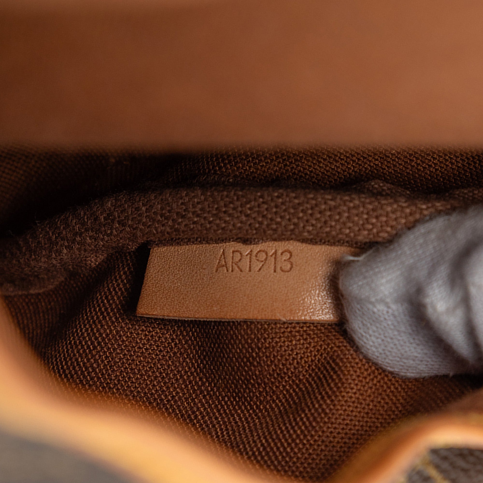 Monogram Saumur 30 - Image 5