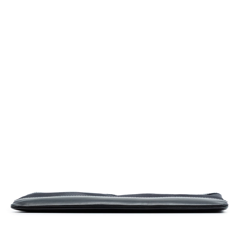 Canvas Navy Clip M Clutch - Image 3
