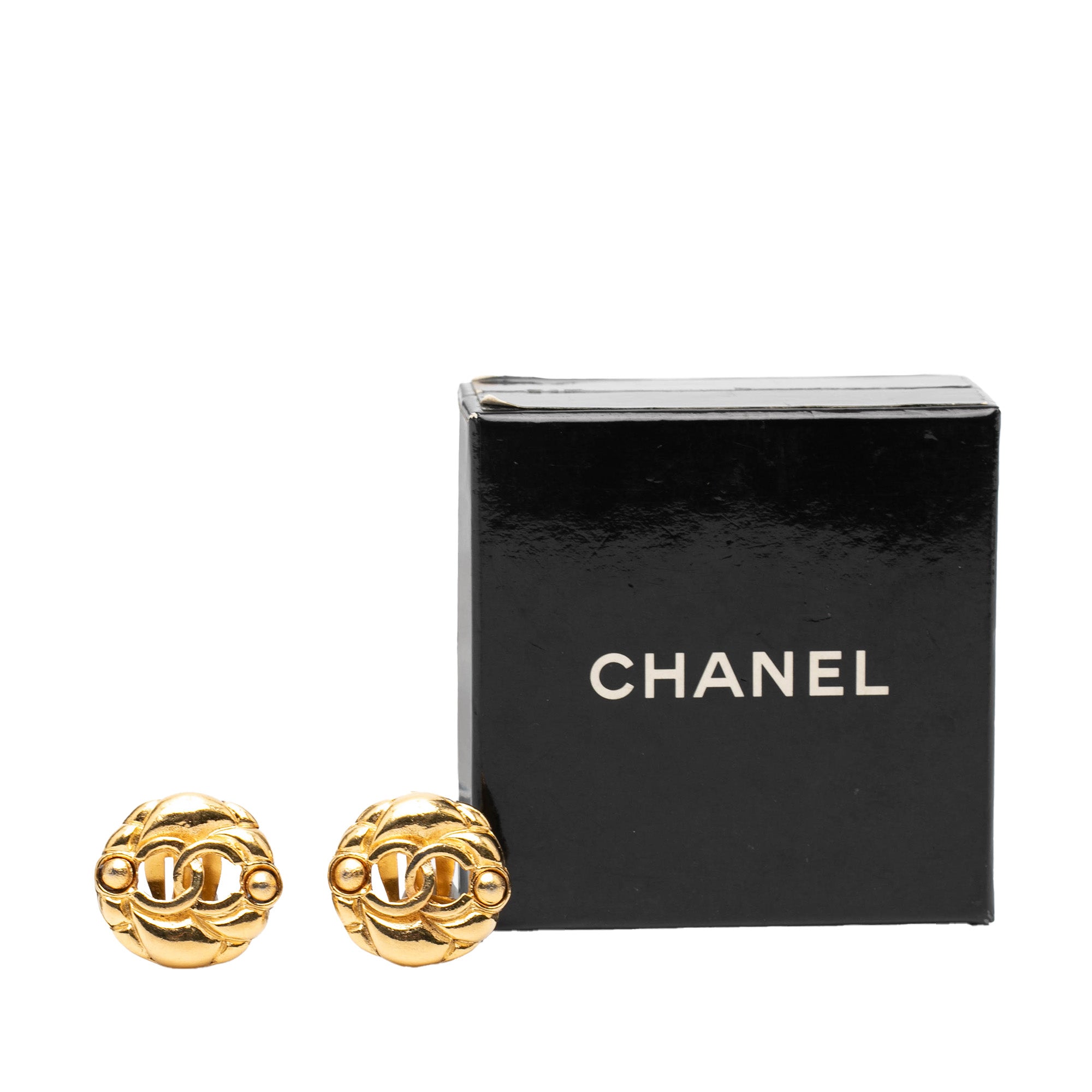 Gold Plated CC Round Clip On Earrings - Image 4