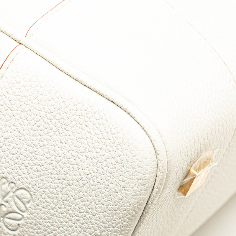 Leather Amazona Square 19 - Image 10