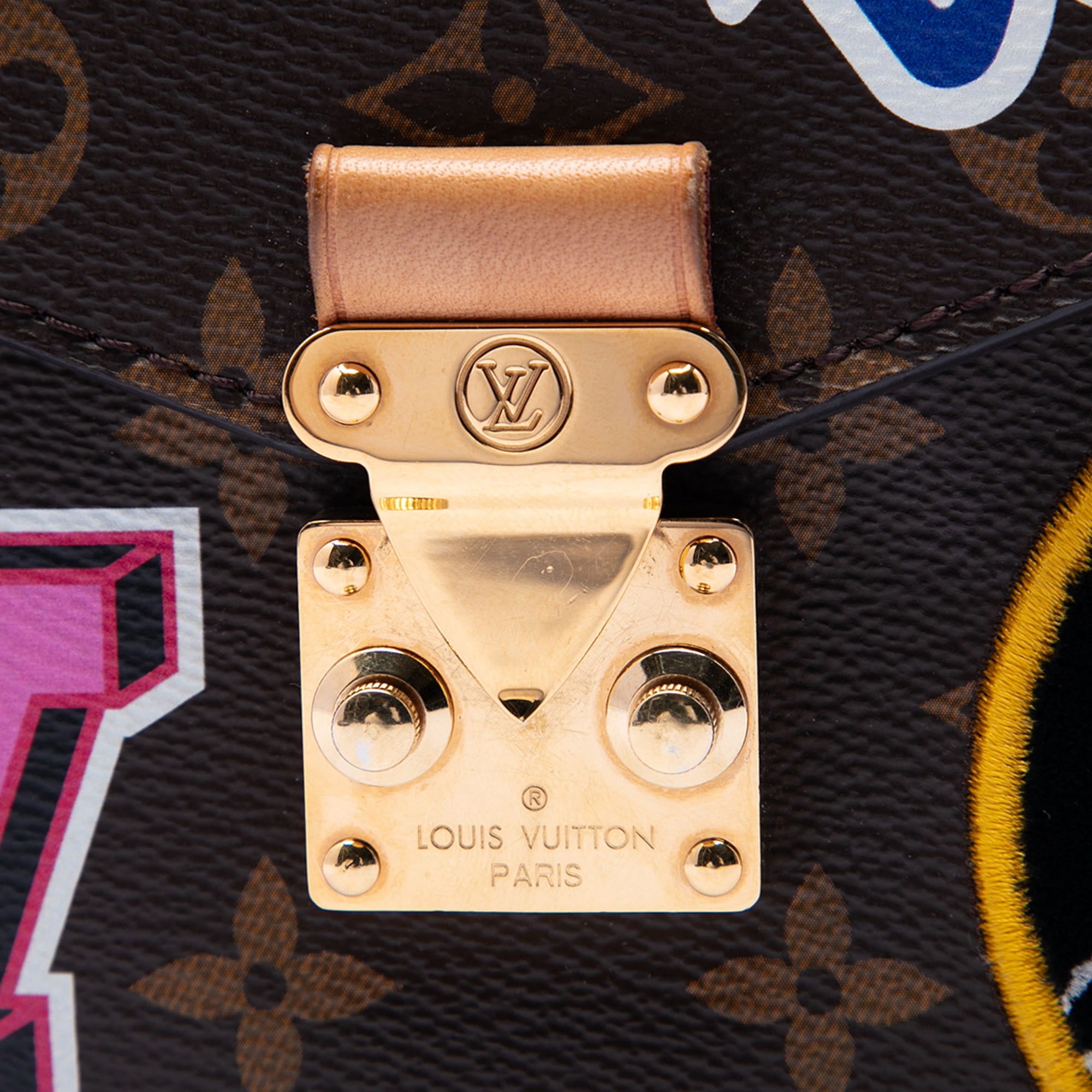 Monogram Patches Pochette Metis - Image 5