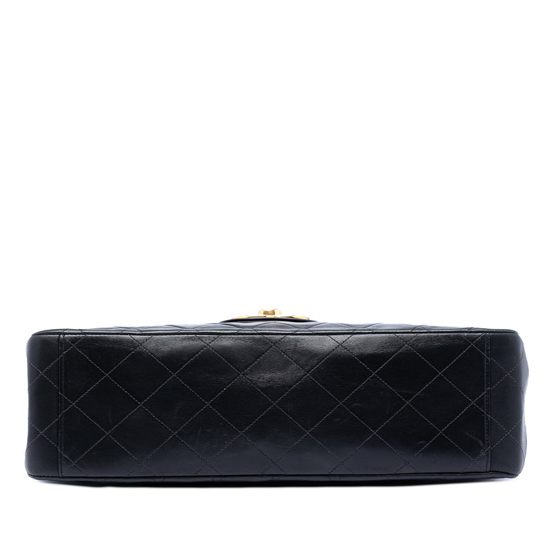Maxi XL Classic Lambskin Single Flap - Image 3