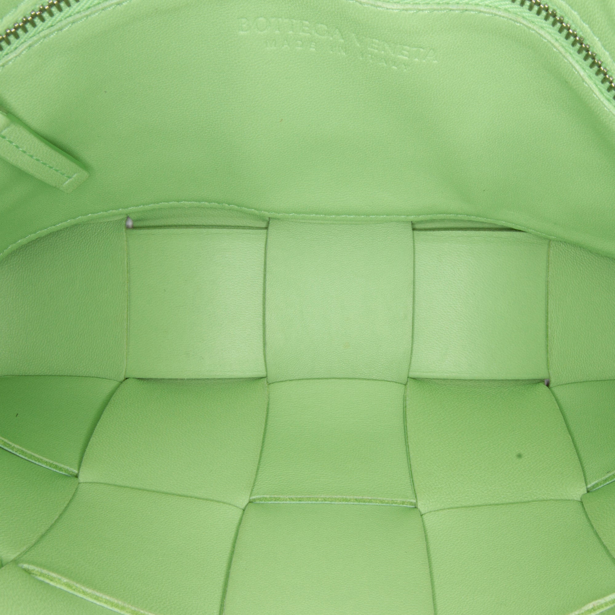 Nappa Intrecciato Cassette Crossbody - Image 6
