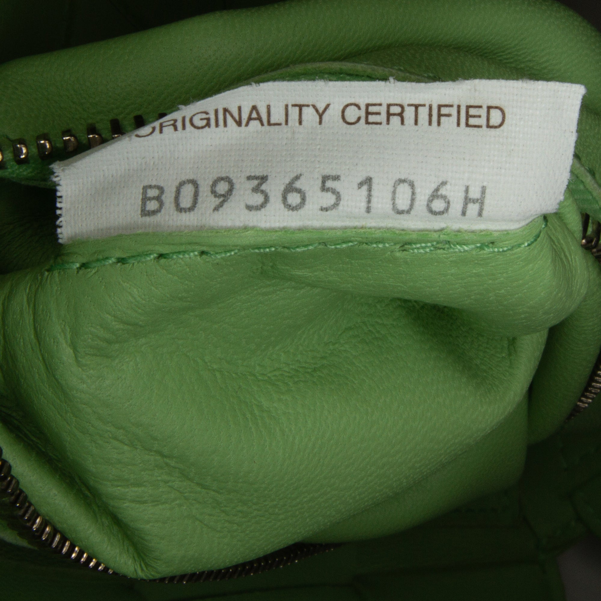 Nappa Intrecciato Cassette Crossbody - Image 9