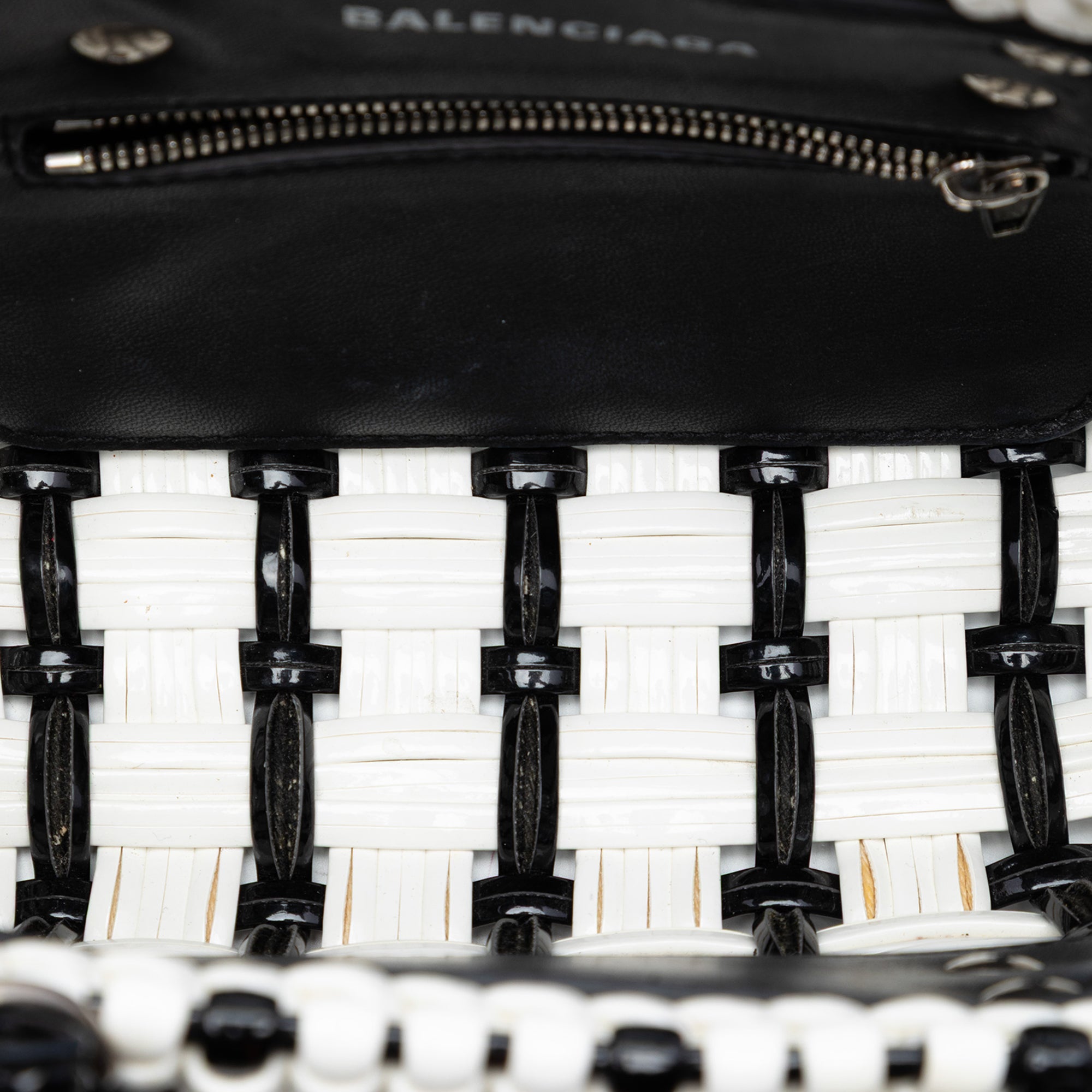 Faux Leather Bistro Basket Bag XXS - Image 4