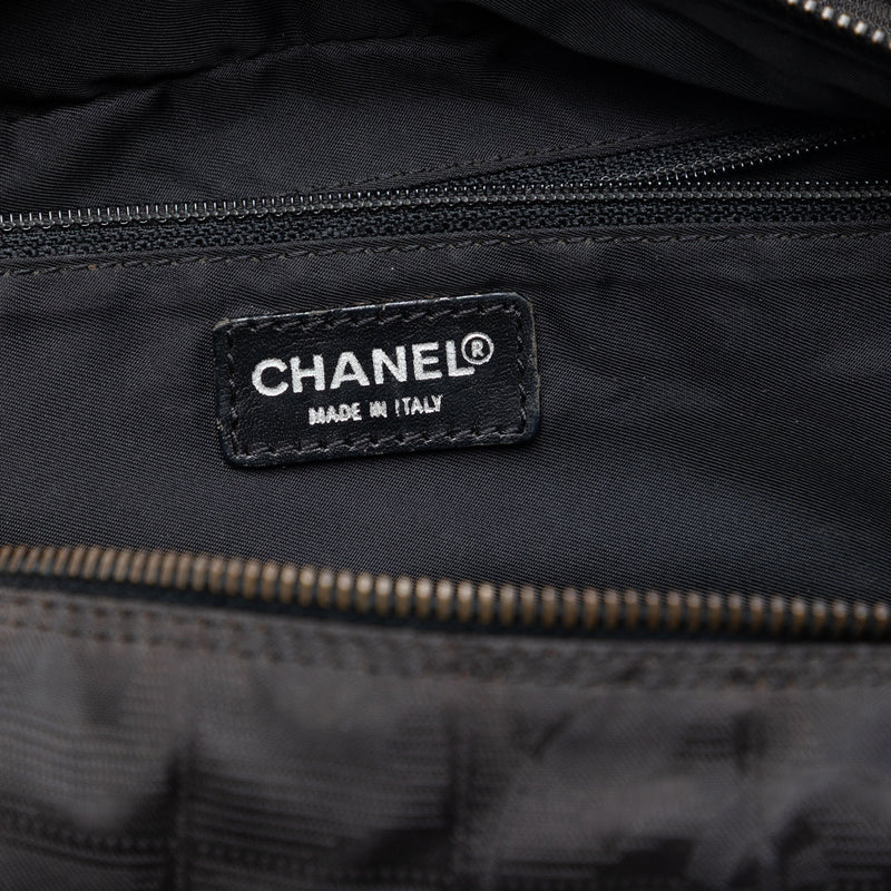 New Travel Line Nylon Handbag - Image 5