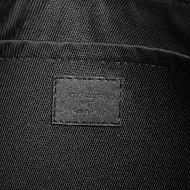 Damier Infini Pochette Discovery GM - Image 5