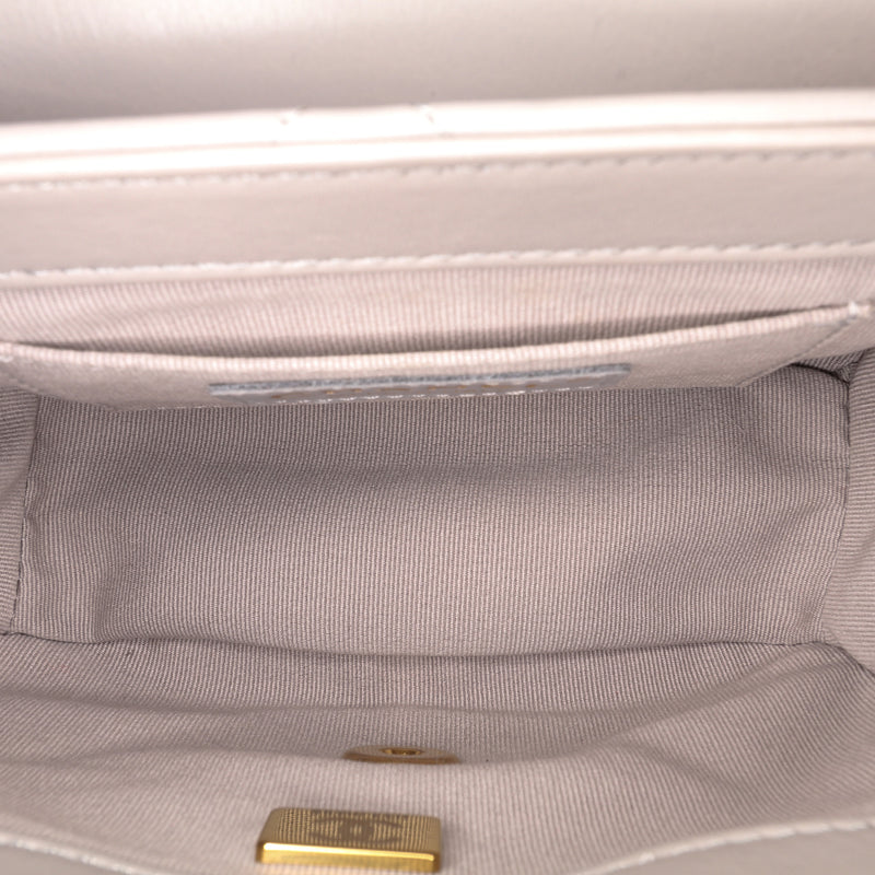 CC Quilted Lambskin Rounded Flap - Image 4