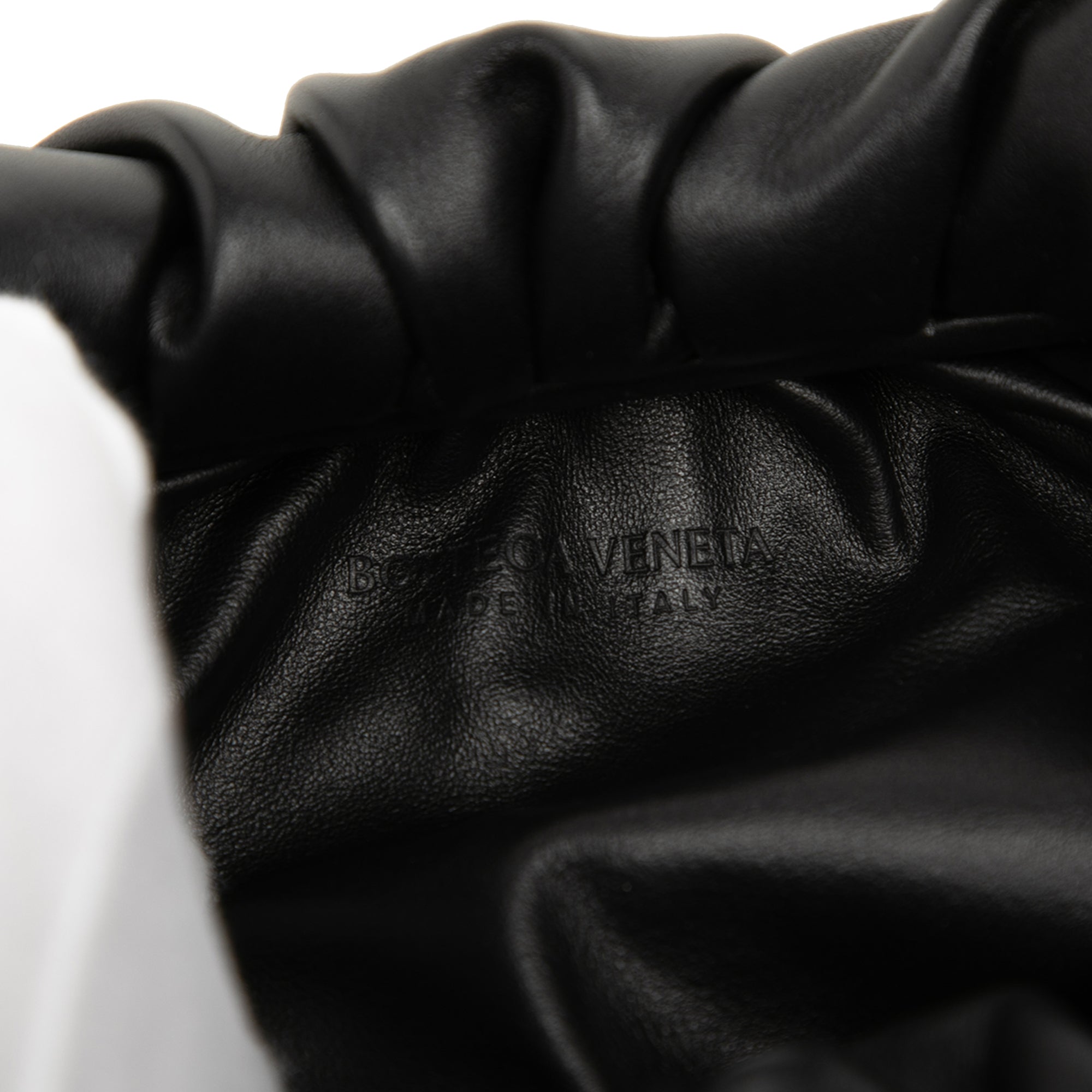 Lambskin The Shoulder Pouch - Image 5