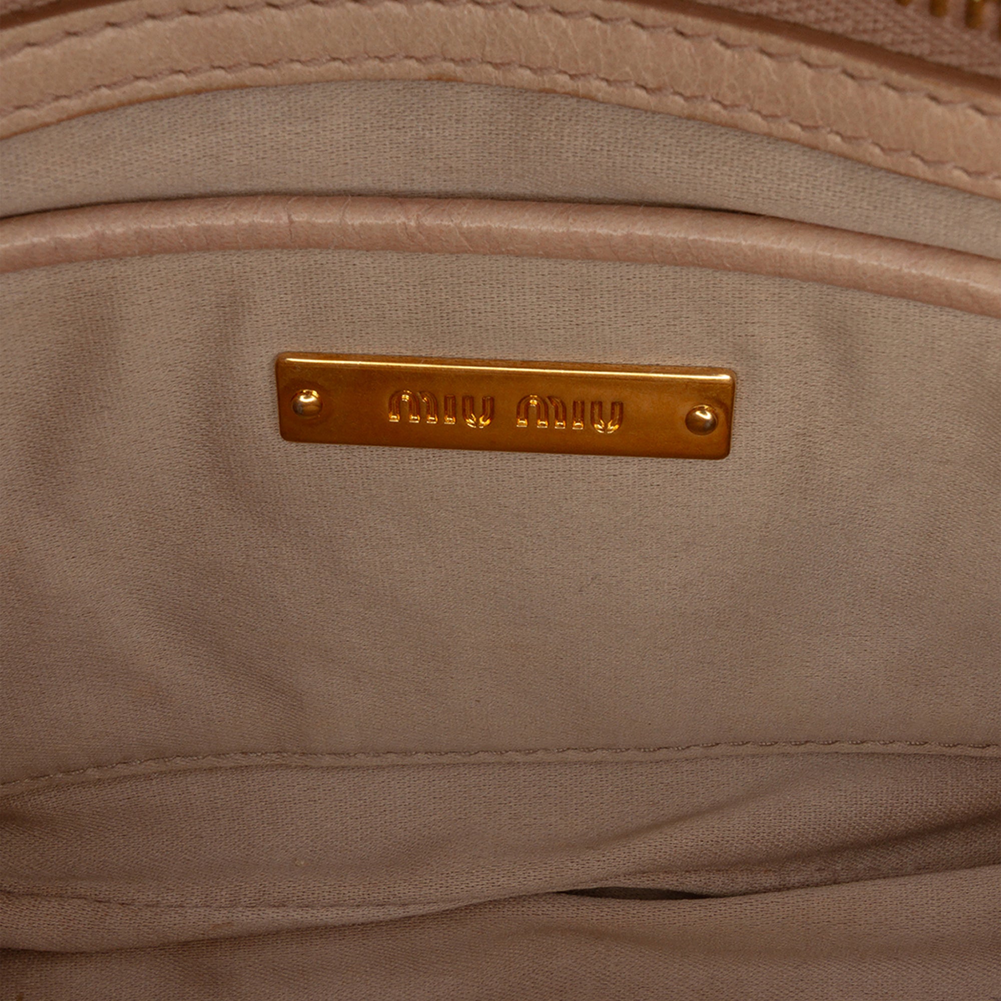 Quilted Leather Push Lock Flap - Image 5
