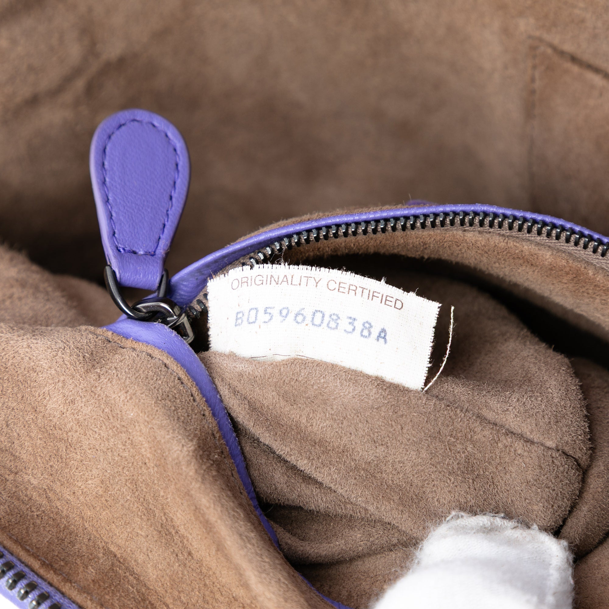 Nappa Intrecciato Nodini Crossbody - Image 5