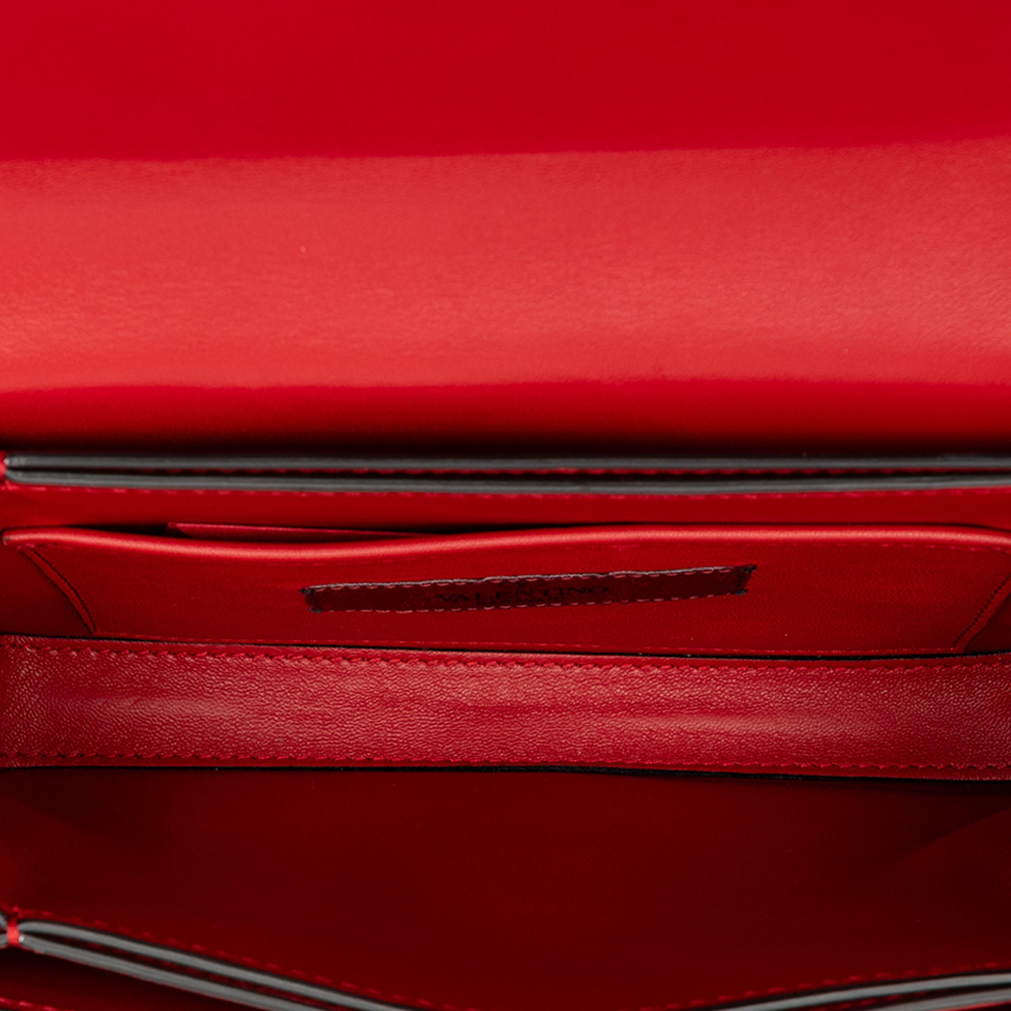 Leather Rockstud Turnlock Chain Crossbody - Image 4