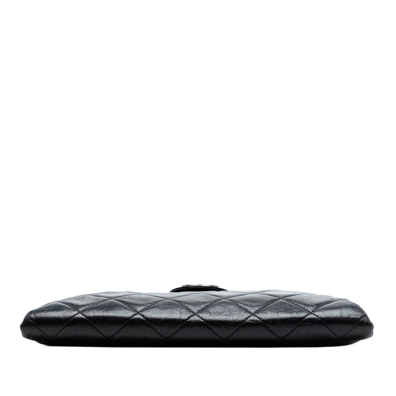Quilted Glazed Calfskin Coco Pleats Chain Clutch - Image 3