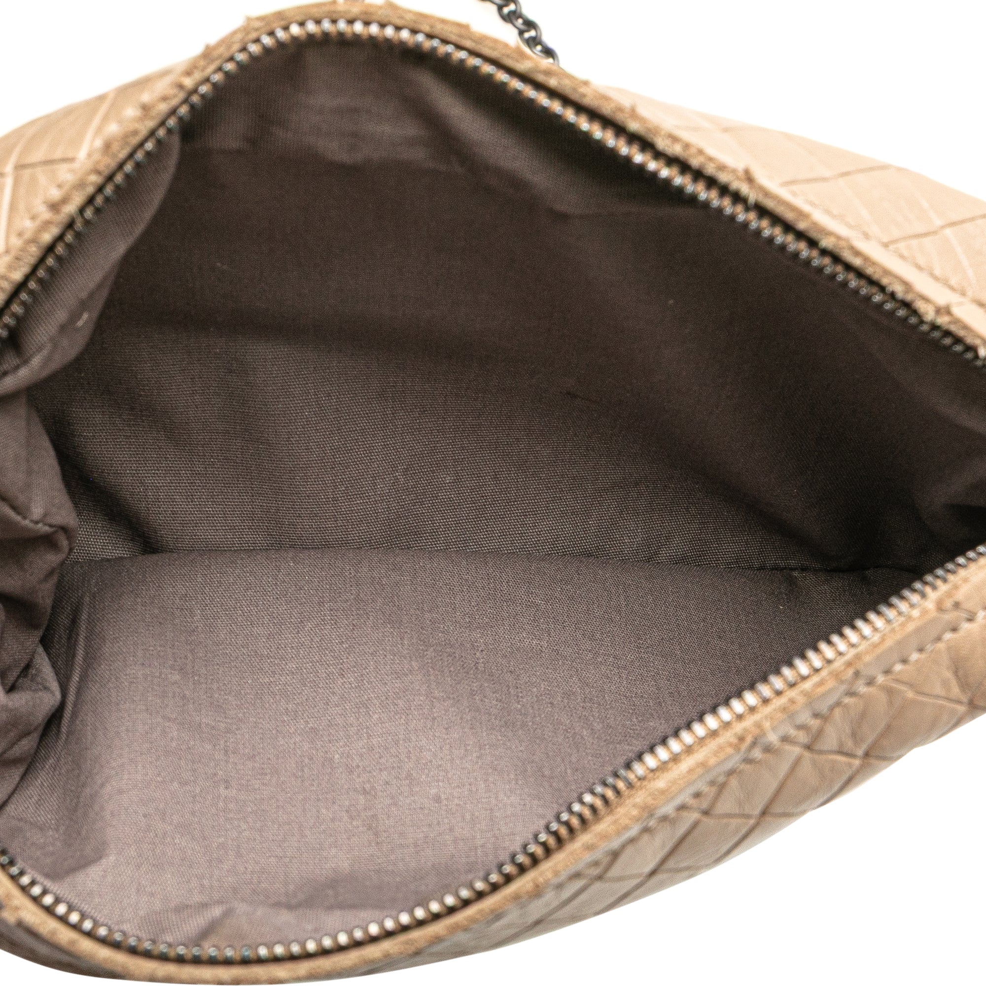 Small Leather Intrecciomirage Chain Crossbody - Image 4