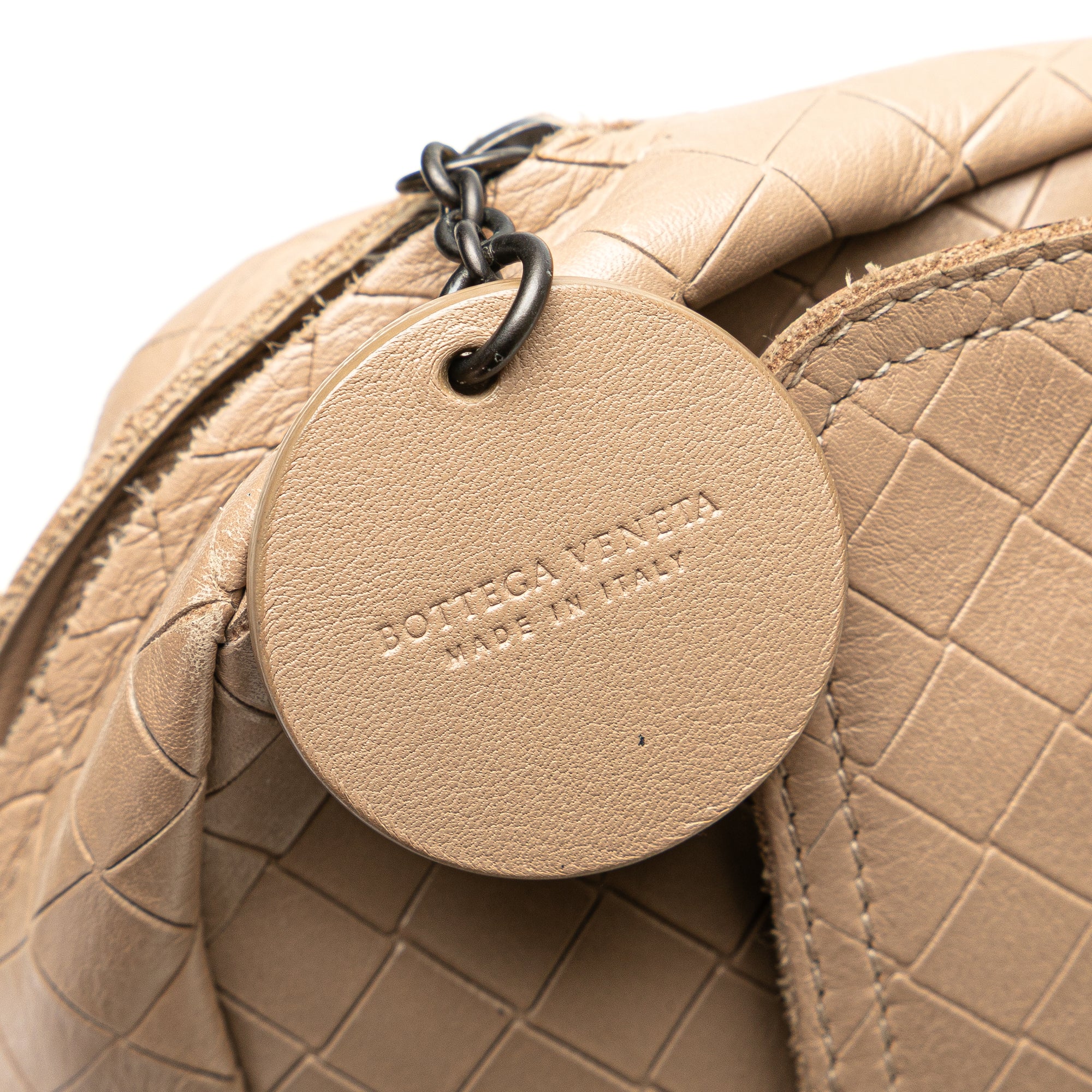 Small Leather Intrecciomirage Chain Crossbody - Image 7