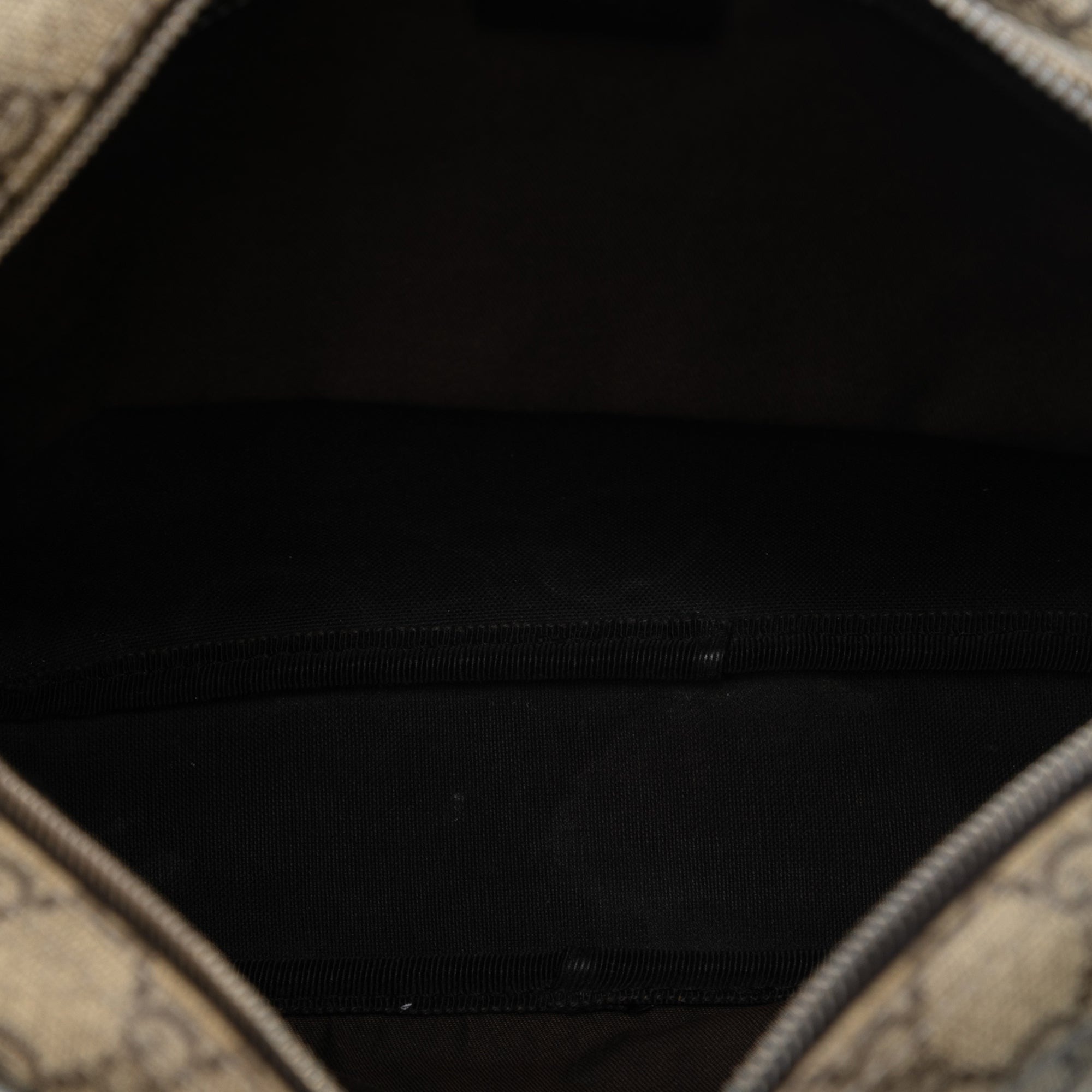 GG Supreme Crossbody - Image 4