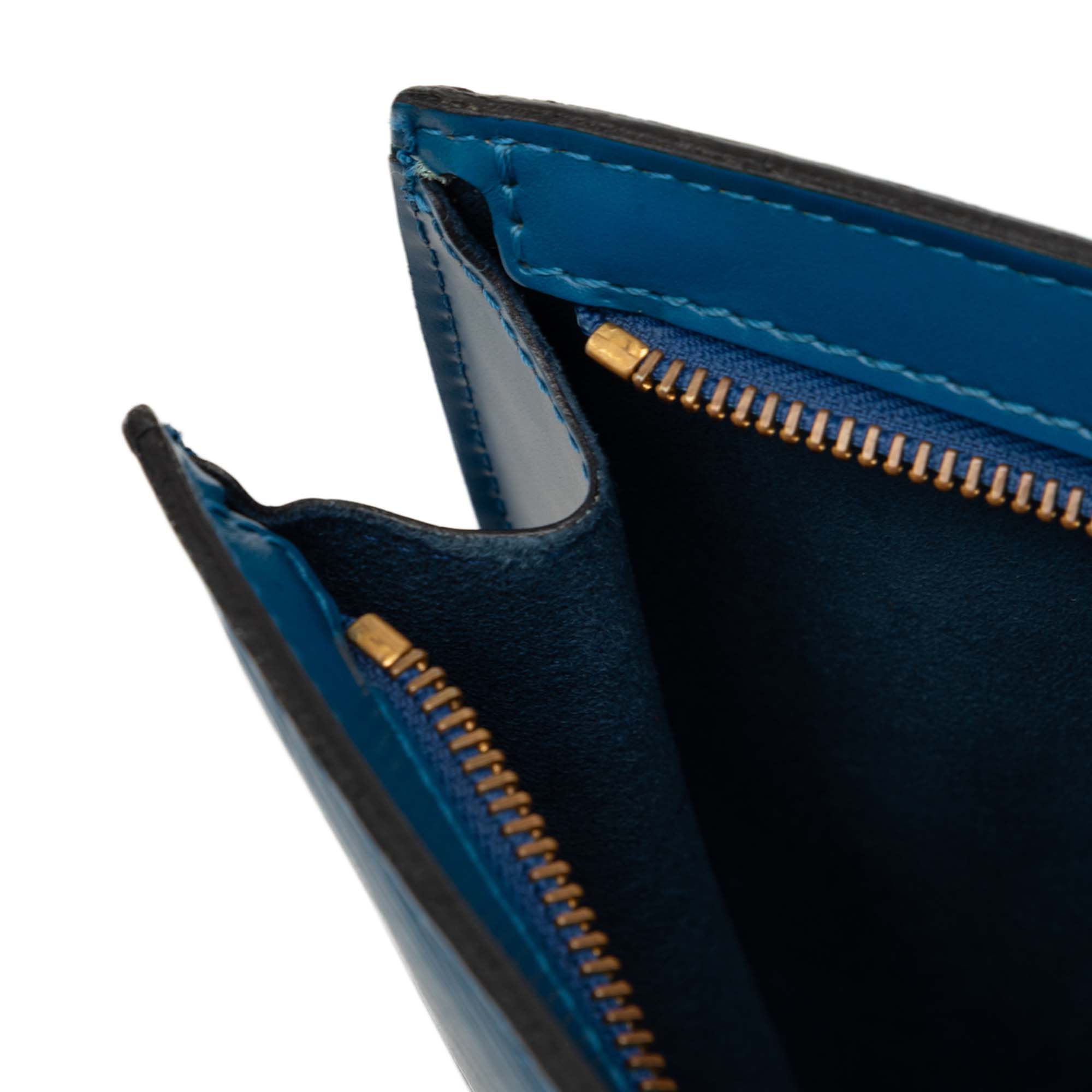 Epi Saint Jacques PM Short Strap - Image 9