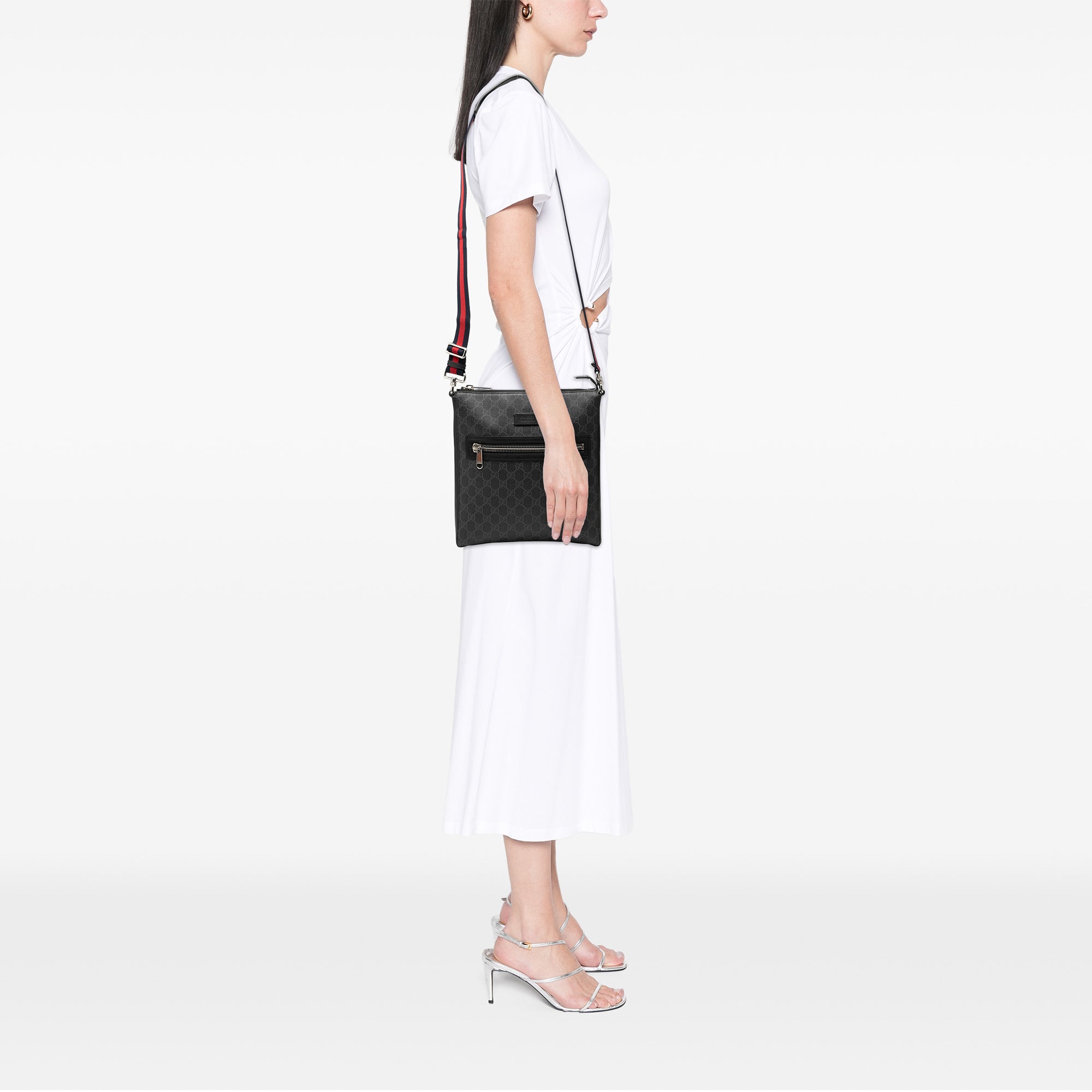 Medium GG Supreme Web Messenger Bag - Image 7