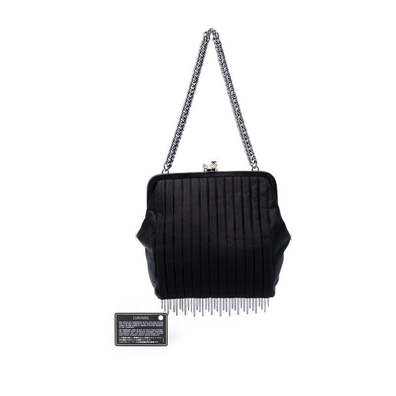 Pleated Satin Frame Pearl Chain Fringe Shoulder Bag - Image 6