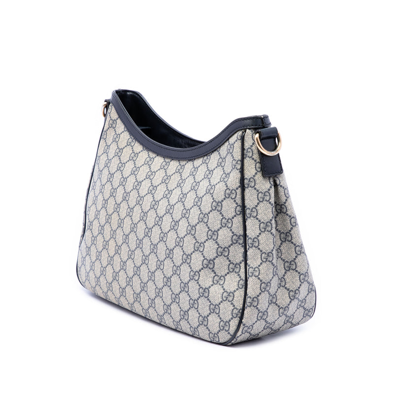 GG Supreme Web Shoulder Bag - Image 2