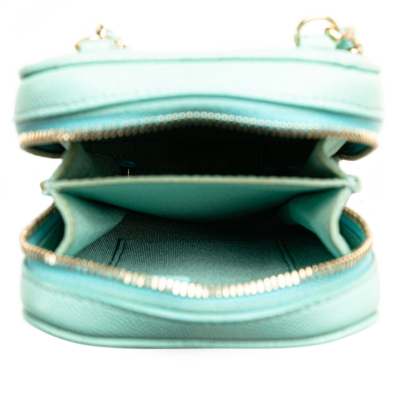 CC Quilted Caviar Zip Phone Case - Image 4