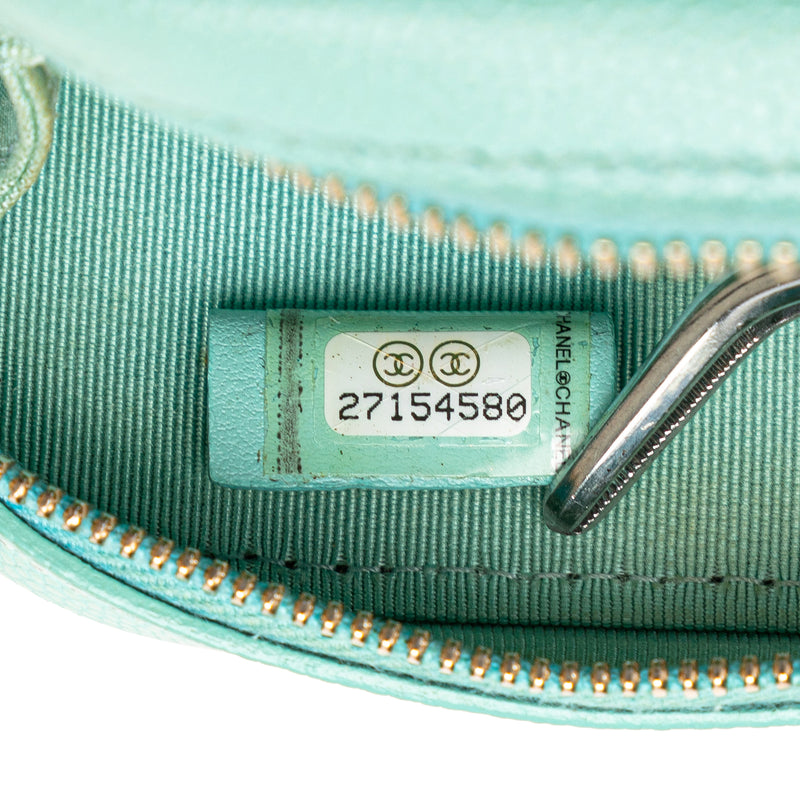 CC Quilted Caviar Zip Phone Case - Image 6