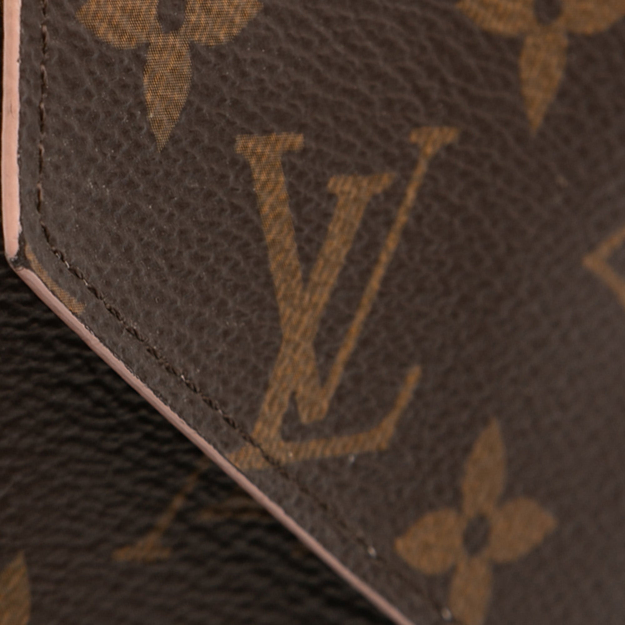 Monogram Pochette Kirigami GM - Image 9