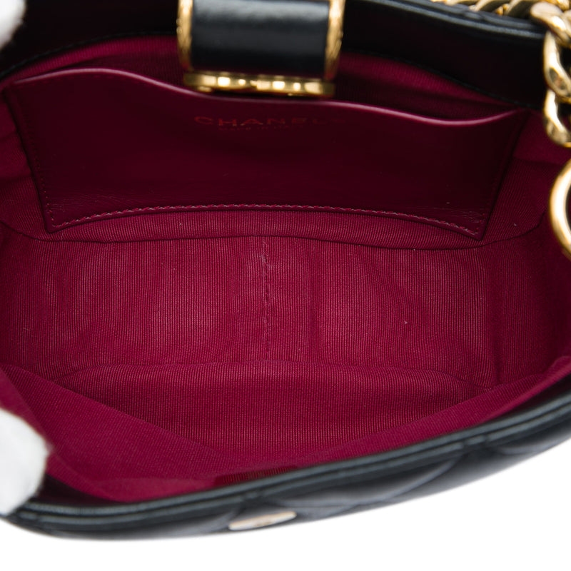 CC Quilted Lambskin Chain Hobo Bag - Image 4