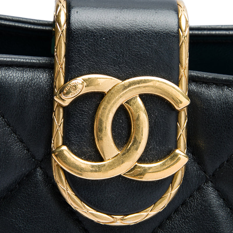 CC Quilted Lambskin Chain Hobo Bag - Image 5