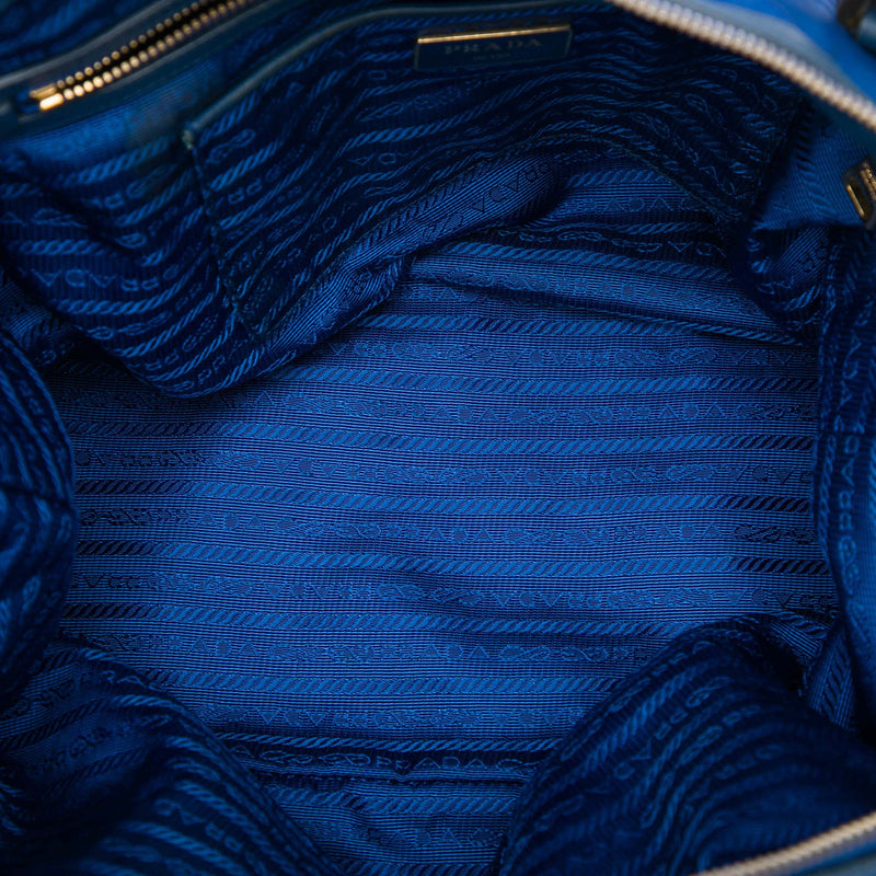 Saffiano Trimmed Tessuto Zip Top Convertible Tote - Image 4