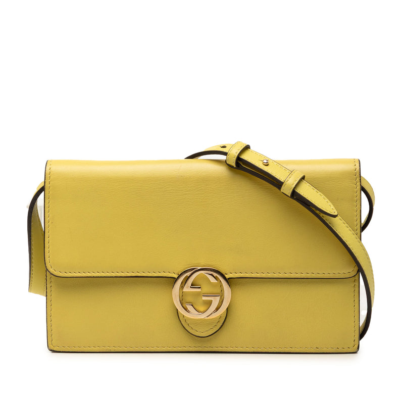 Calfskin Interlocking G Wallet on Chain