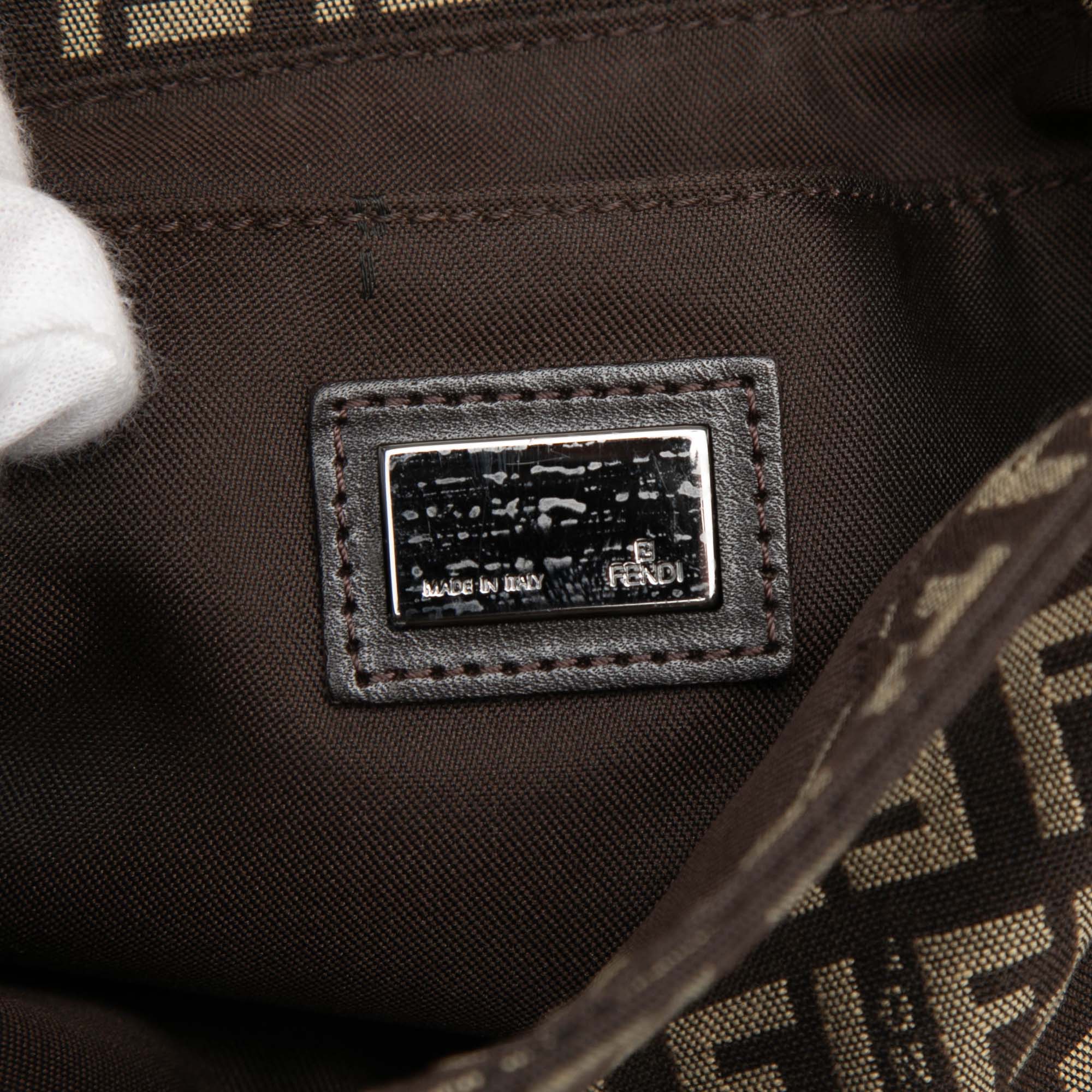 Zucchino Canvas Crossbody - Image 5