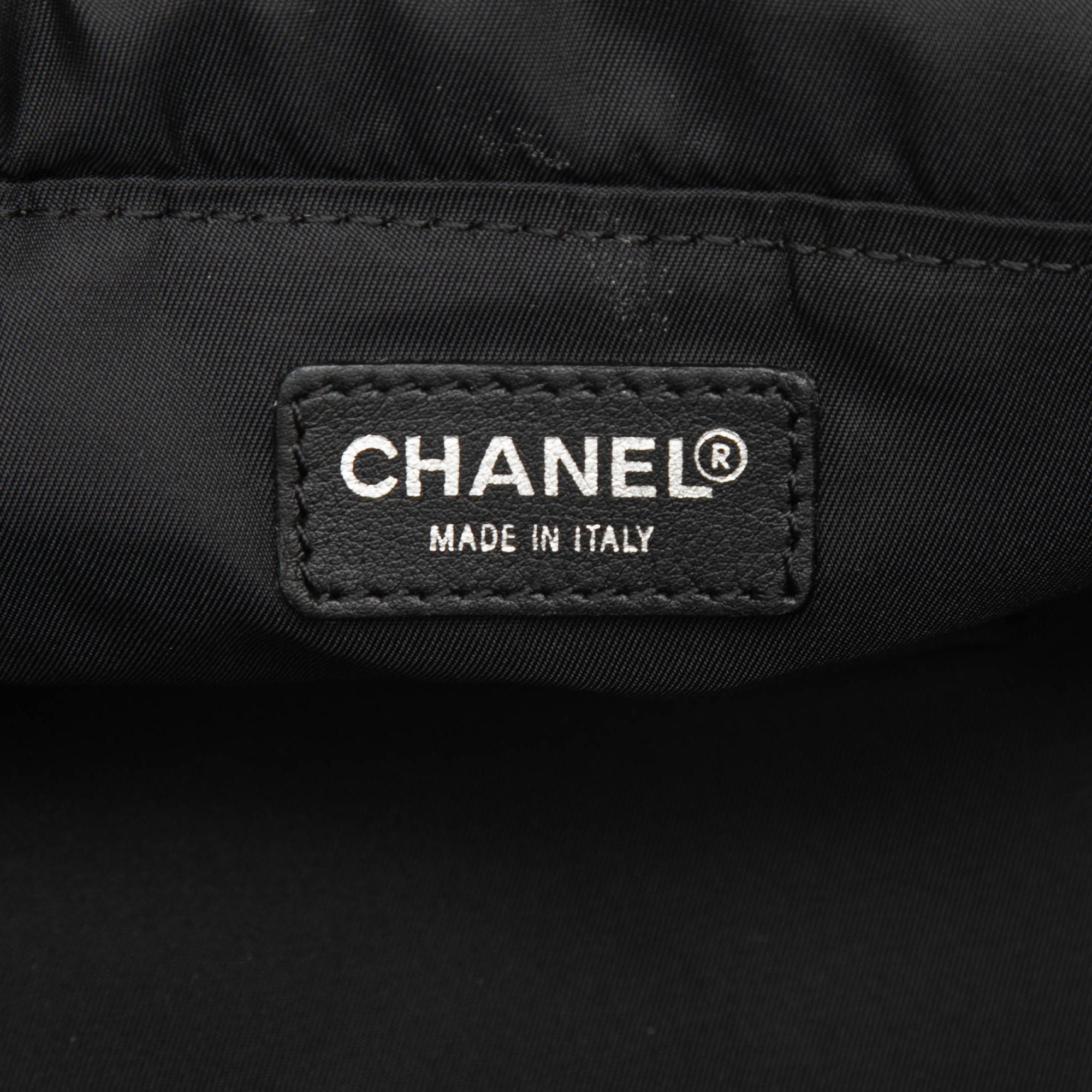New Travel Line Nylon Vanity Bag - Image 5