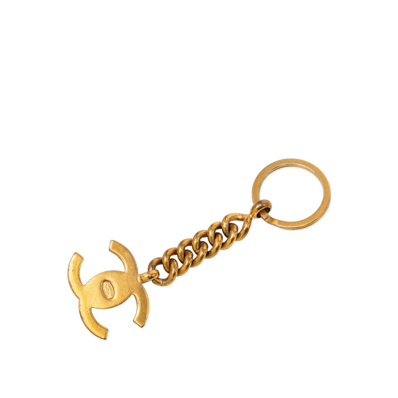 CC Gold Plated Turnlock Key Chain - Image 2
