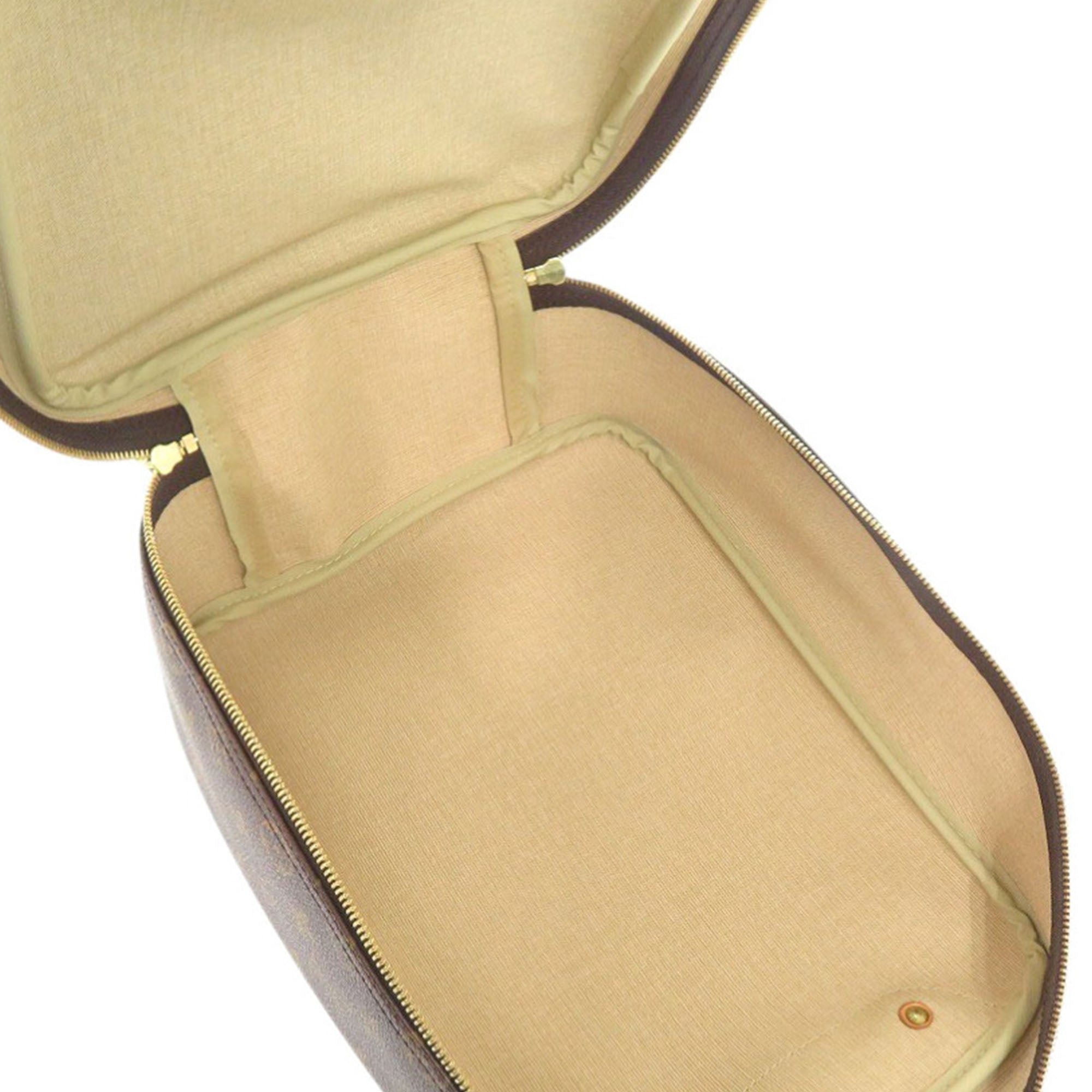 Monogram Excursion - Image 5