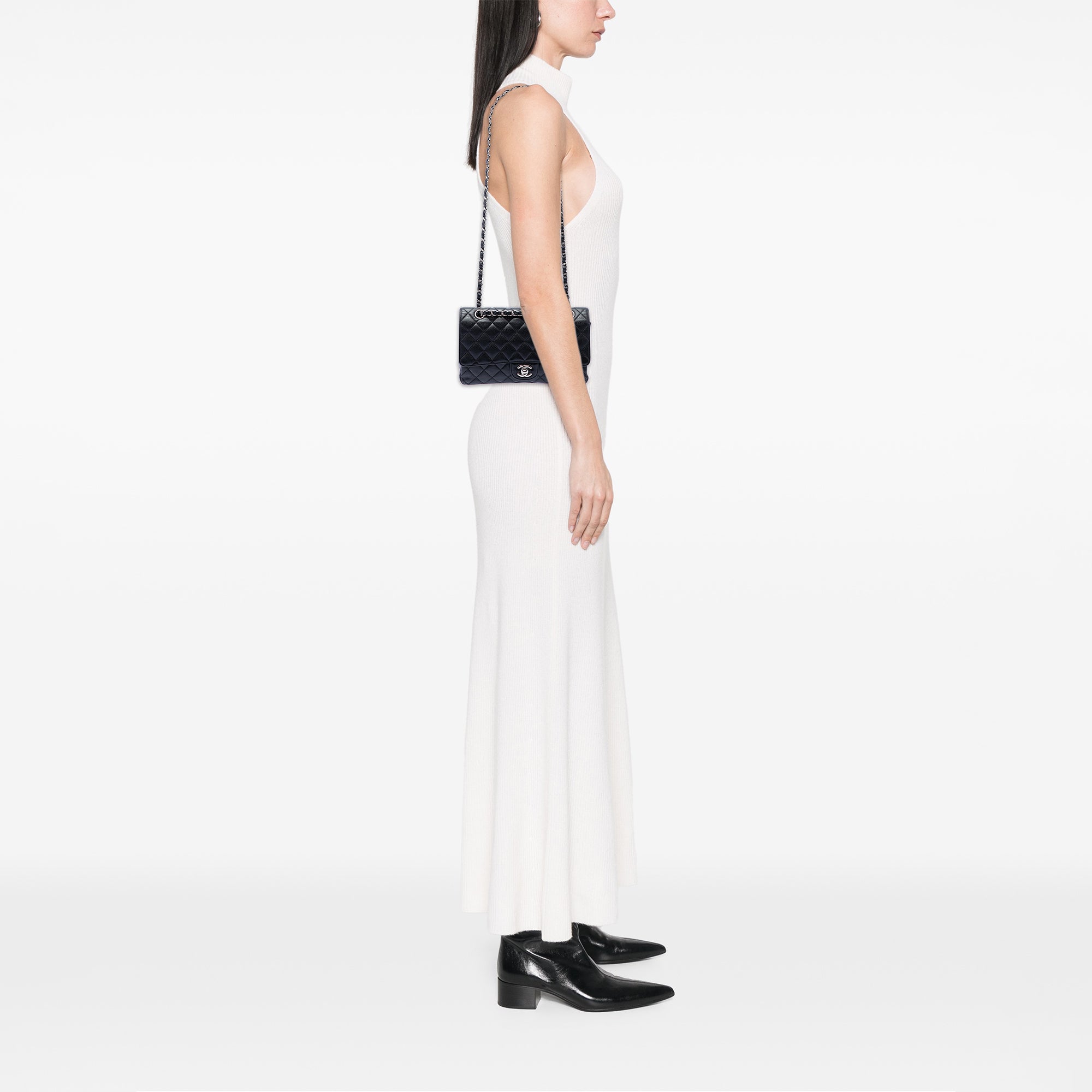 Medium Classic Caviar Double Flap - Image 6