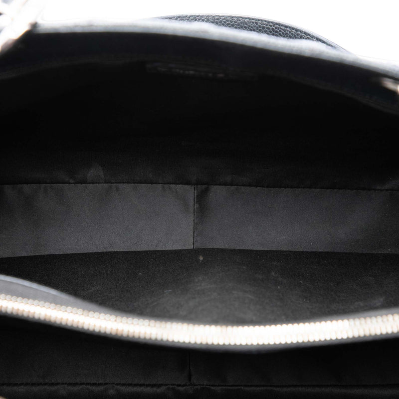 Caviar Grand Shopping Tote - Image 4
