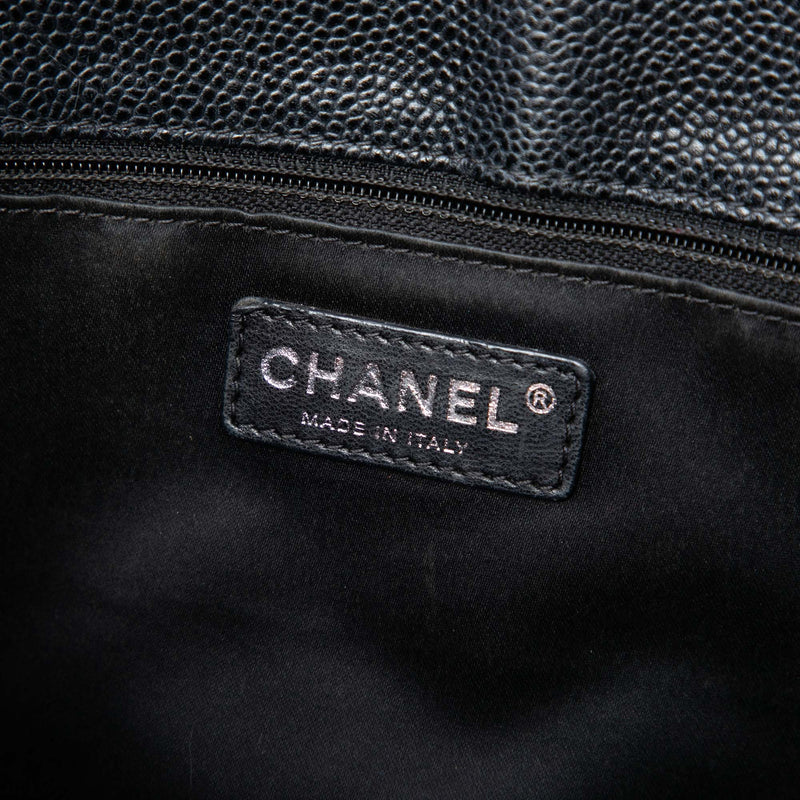 Caviar Grand Shopping Tote - Image 5