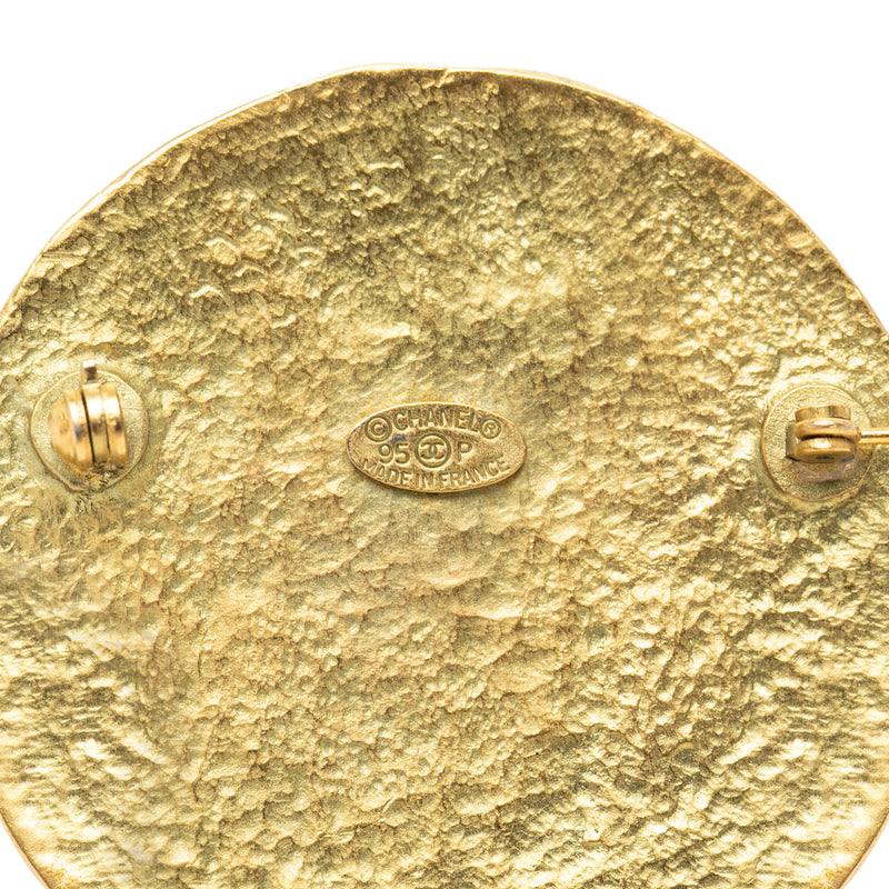 CC Gold Plated Medallion Brooch - Image 3