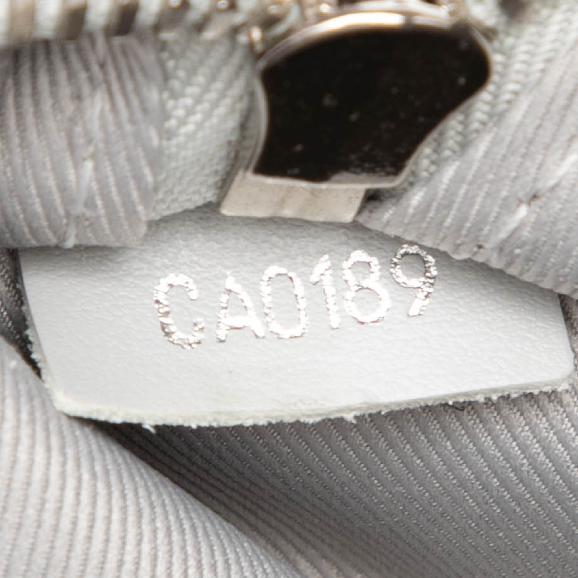 Monogram Antartica Double Flat Messenger - Image 7